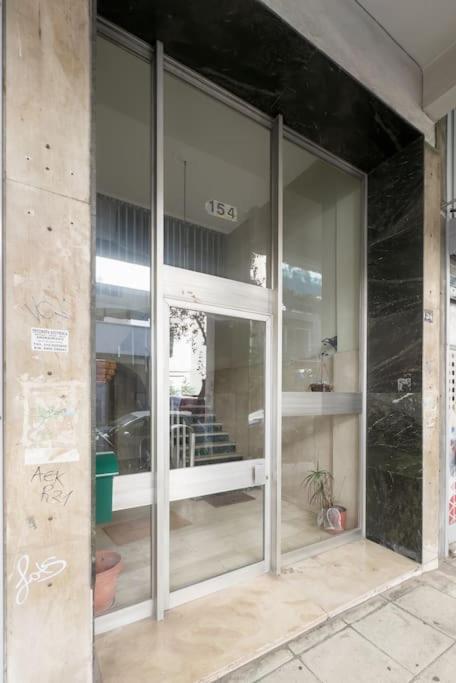 Spacious Urban Apt In The Heart Of Aten Exteriör bild