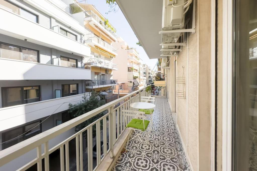 Spacious Urban Apt In The Heart Of Aten Exteriör bild
